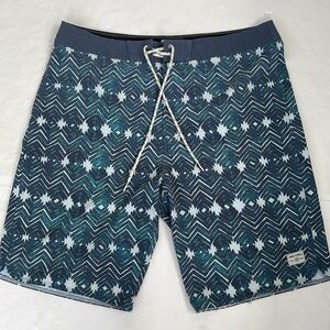 O'Neill Blue Geometric Board Swim Shorts Size 33